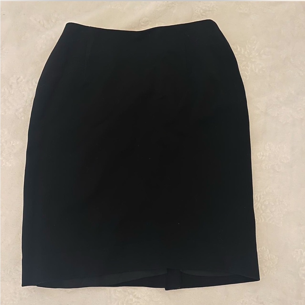 DKNY Elegant Black Pencil Skirt